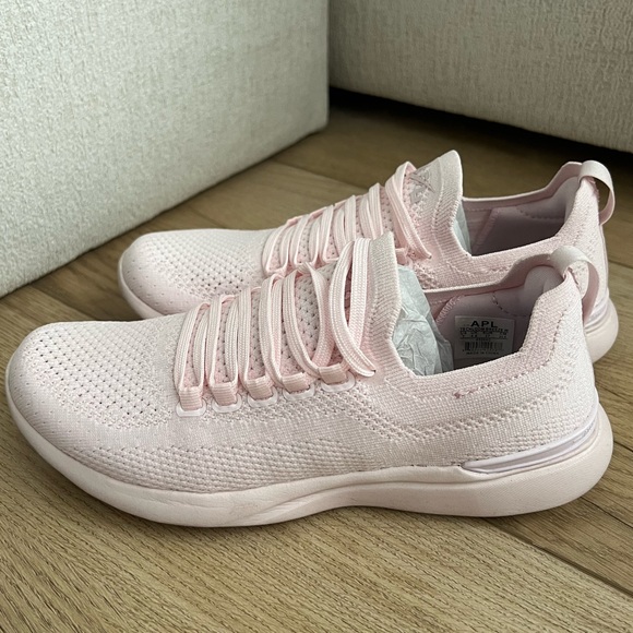 APL ♡ Techloom Breeze Sneakers in Baby Pink - Picture 3 of 7